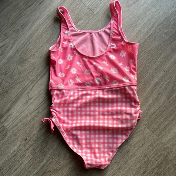Pink Minnie swimsuit - Picture 3 of 3